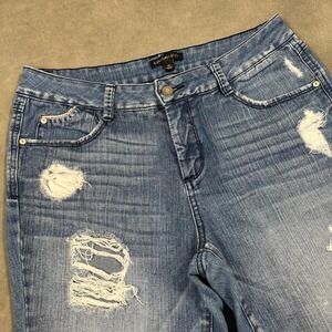 Signature Studio Distressed Jeans Women Size 10 Blue Ripped Frayed Worn Favorite